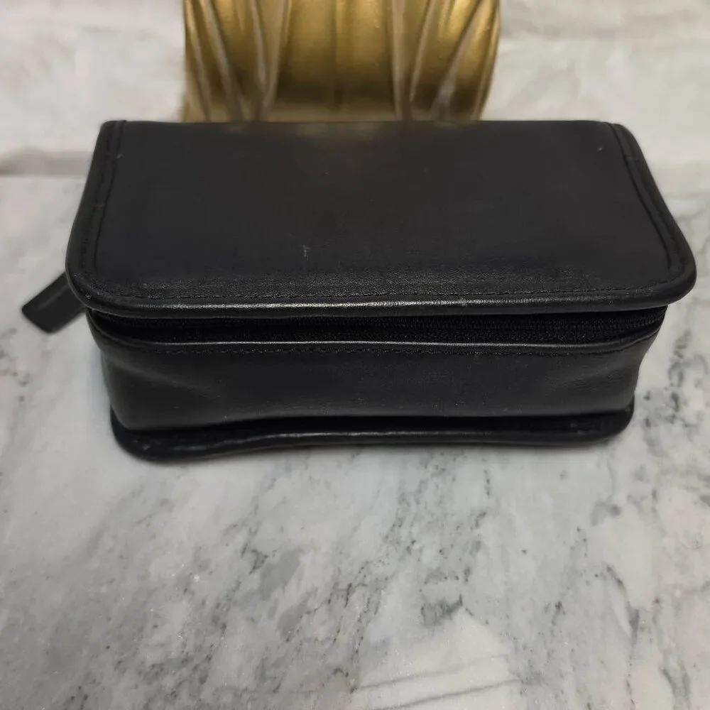 Vintage Coach Chubby Case Black leather cosmetic case